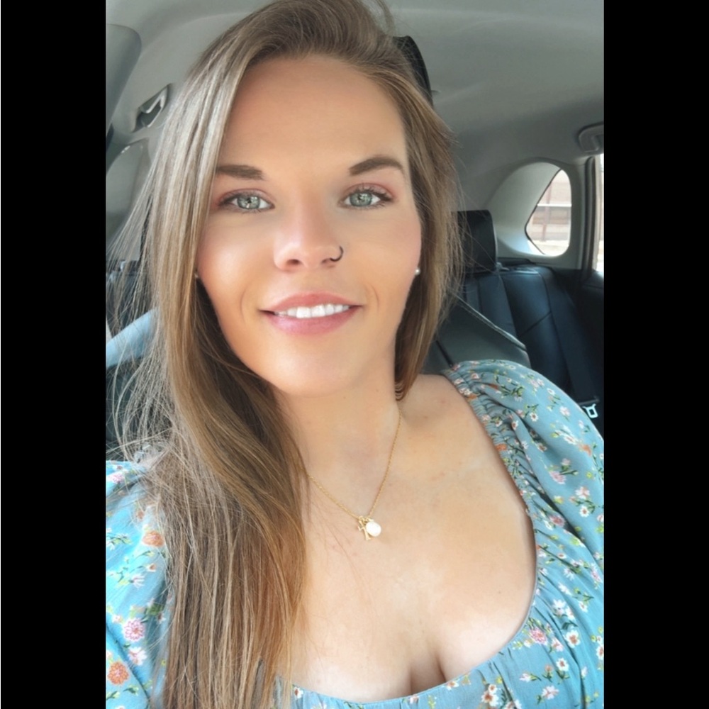 Meet your Posher, Kelsey